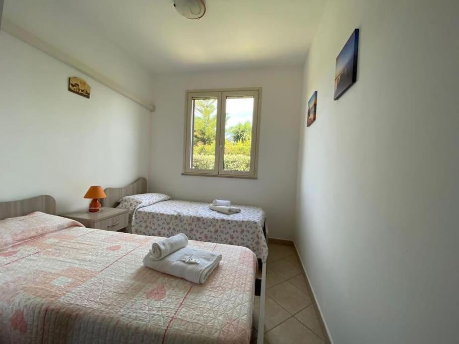 Villa Indipendente Le Coccinelle Beach Mare Piscina A 250 Mt Dal Mare Con Servizio Di Piscina A 400 Mt 12 K Da Cefalu Campofelice Di Roccella Exterior foto