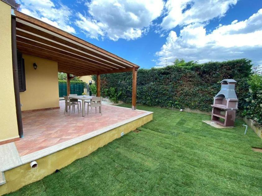 Villa Indipendente Le Coccinelle Beach Mare Piscina A 250 Mt Dal Mare Con Servizio Di Piscina A 400 Mt 12 K Da Cefalu Campofelice Di Roccella Exterior foto
